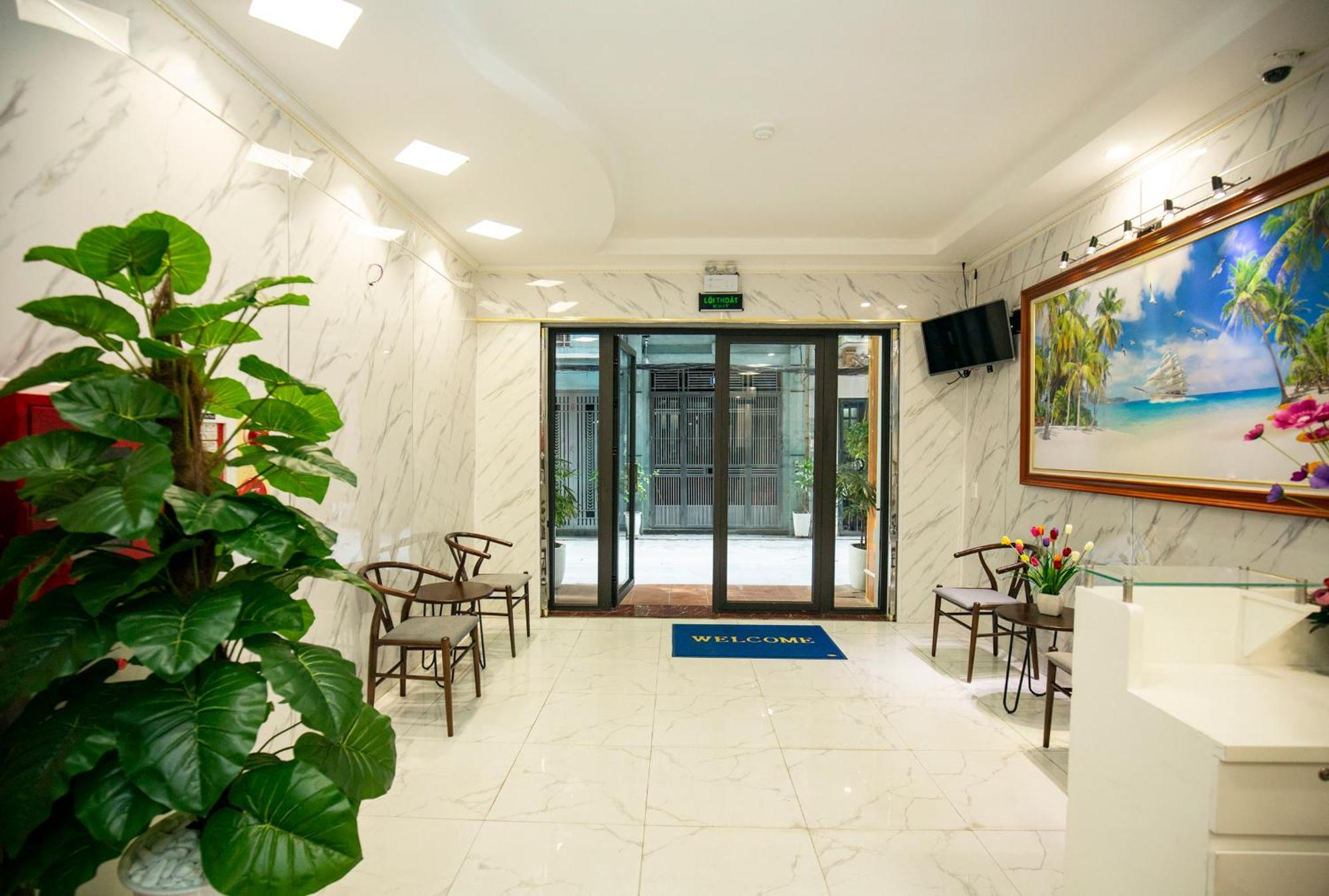 Sumitomo Apartment - Linh Lang Street Hanoi Buitenkant foto